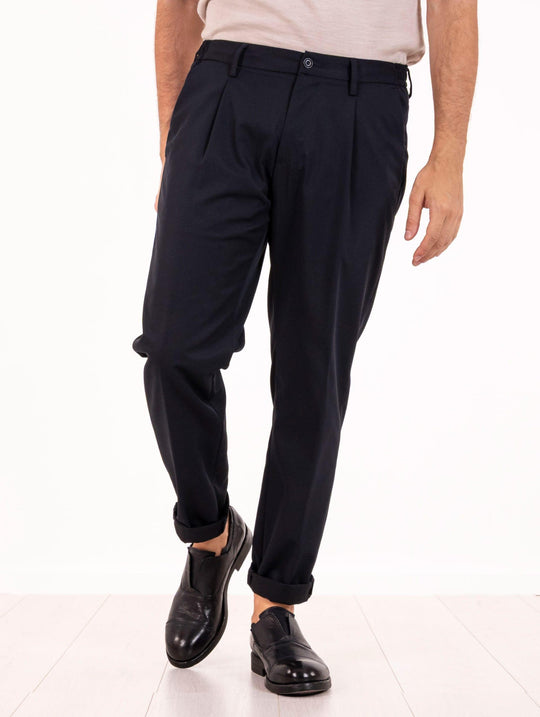 Pantalone AT.P.CO. in Tessuto Tecnico Blu