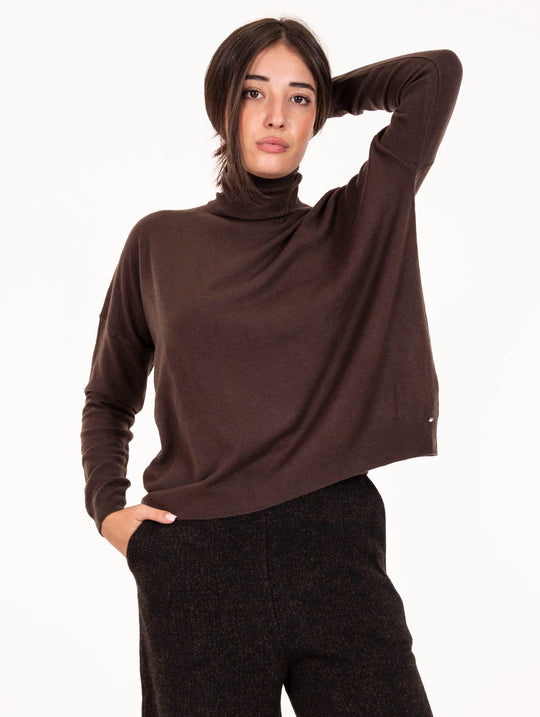 Maxi Rollkragenpullover White Wise aus Wolle und Viskose Dunkelbraun
