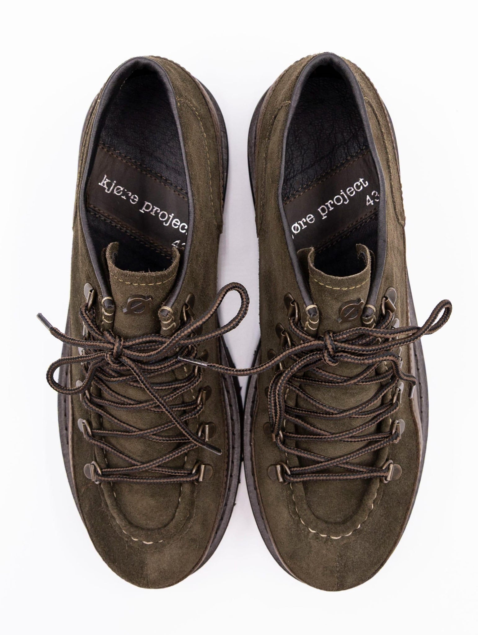 Stringata Merano Low Kjore Project in Suede Oliva MERANOSMELLOLIVE Kjore Project