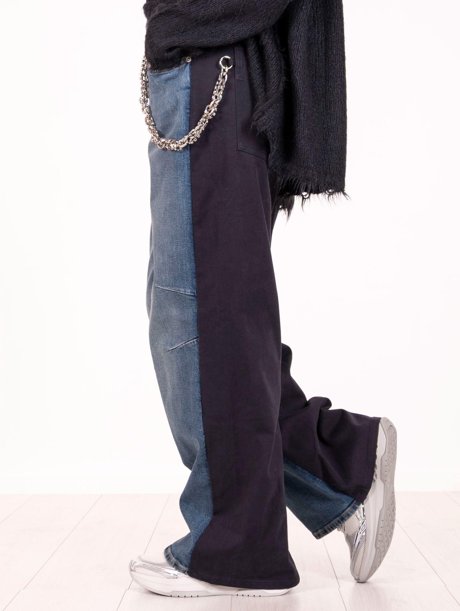 Jeans Circus Hotel Doppiotessuto con Catena di Strass H5WY35N07D1 Circus Hotel