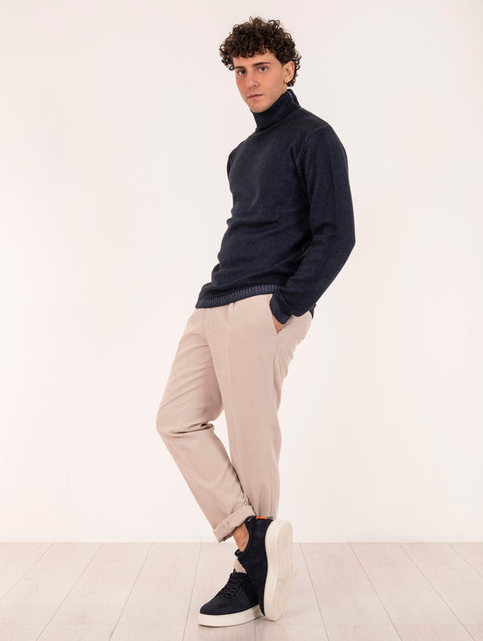 Pantalone Devorè aus technischem Stoff in Ecru