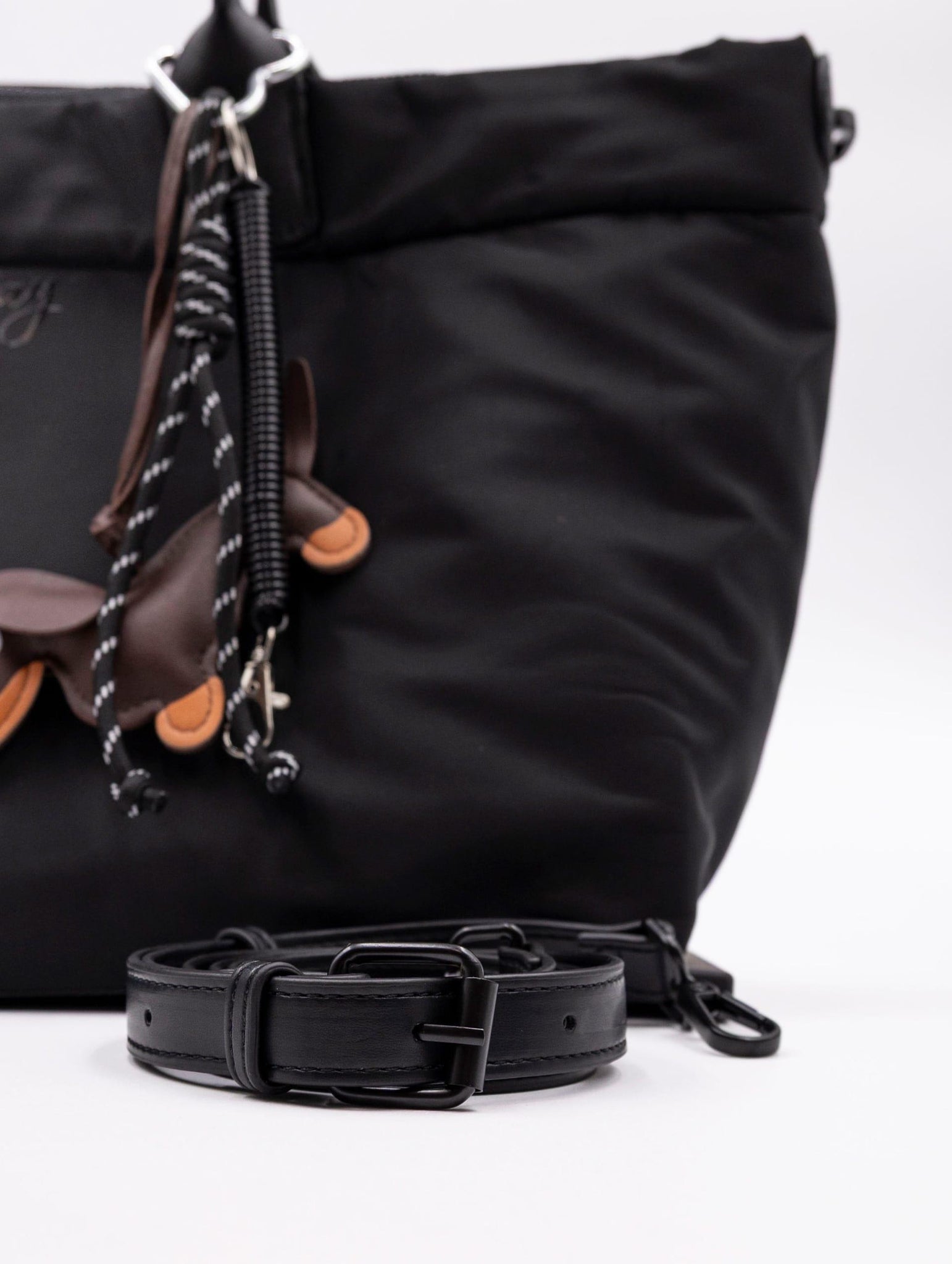 Borsa Marta Fri-yay in Tessuto Tecnico Nera FL_238POLIPADDY Fri-Yay