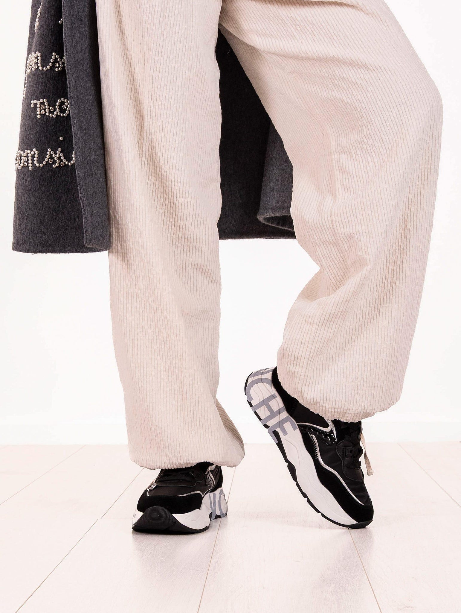 Sneakers Club Voile Blanche in Suede e Nylon Nera CLUB105BLACKSILVER Voile Blanche