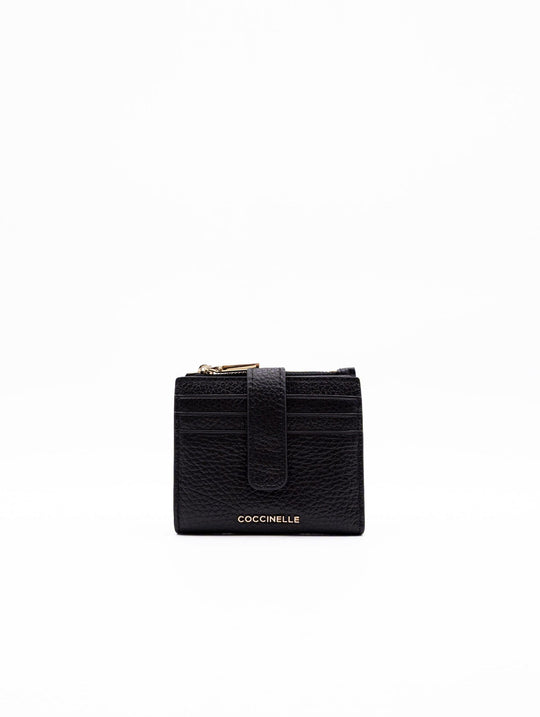 Portafoglio Coccinelle Metallic Soft aus genarbtem schwarzem Leder