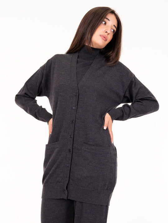 Cardigan Alpha Studio aus reiner Wolle Anthrazit