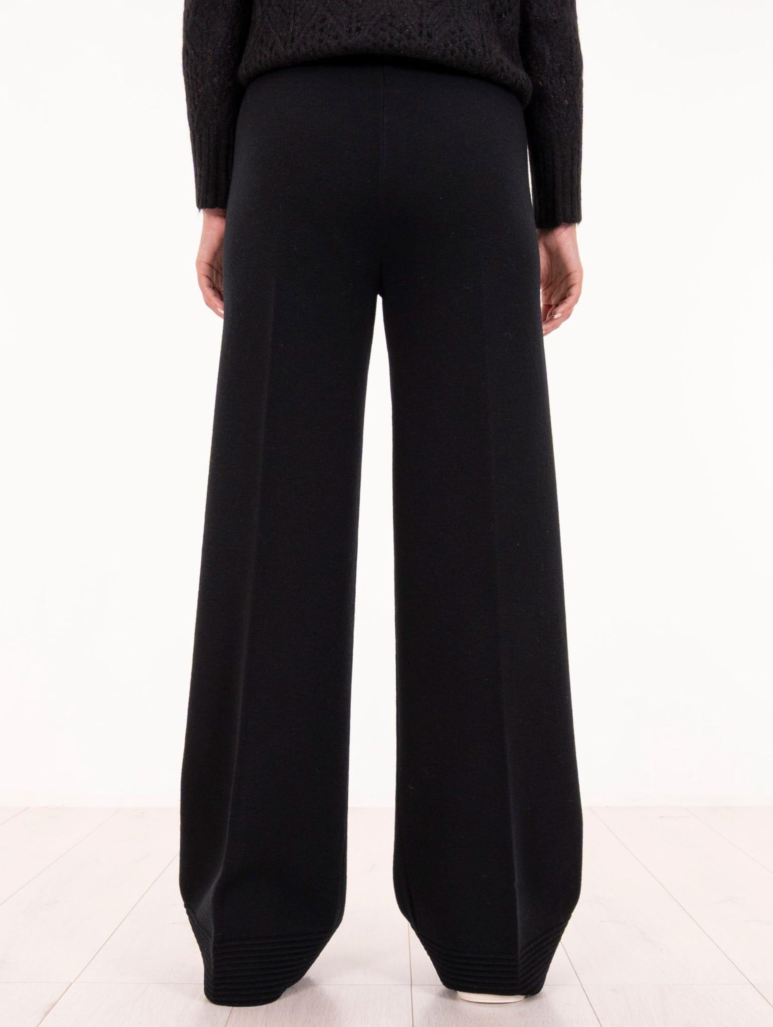 Pantalone Comfy D.exterior in Lana Merinos Nero 613322NERO D.EXTERIOR