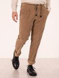 Pantalone Devore aus Samt in Kamel