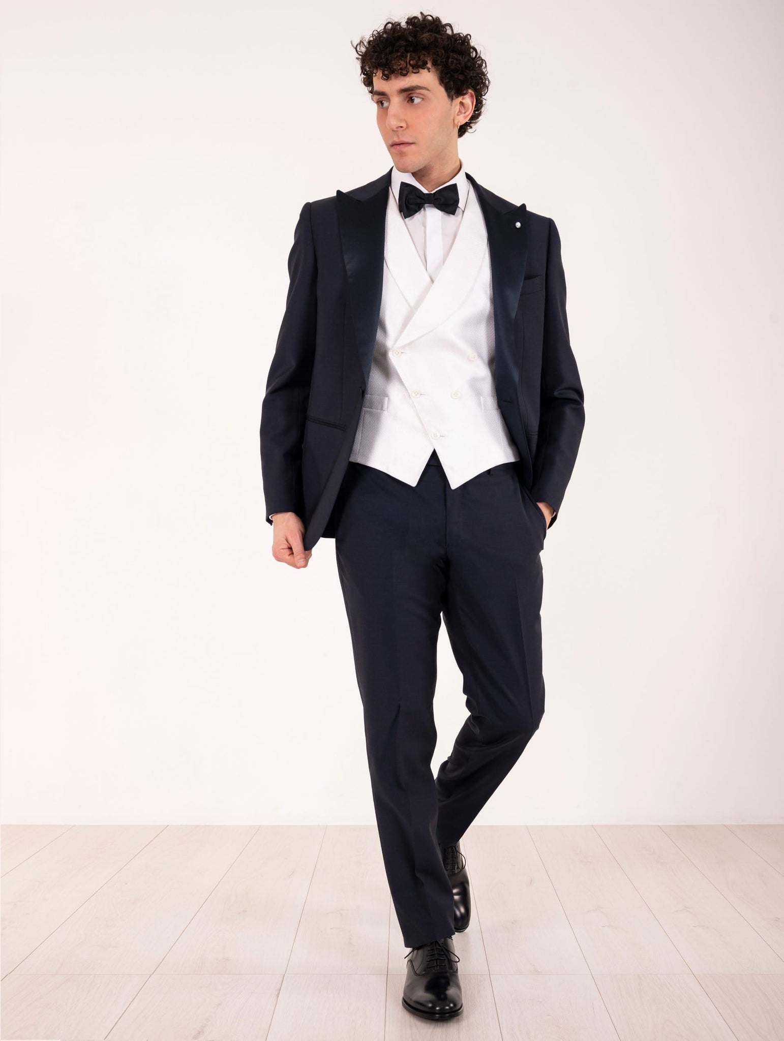 Gilet da Cerimonia Luigi Bianchi Mantova con Ricamo Geometrico Bianco 71616/01 1370BIANCO Luigi Bianchi Mantova