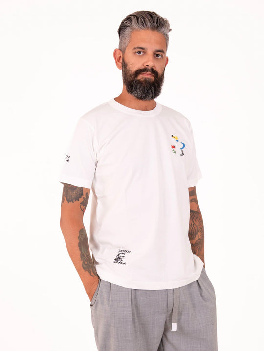 T-shirt Alice Inspired By a True Story in Puro Cotone Bianco Latte