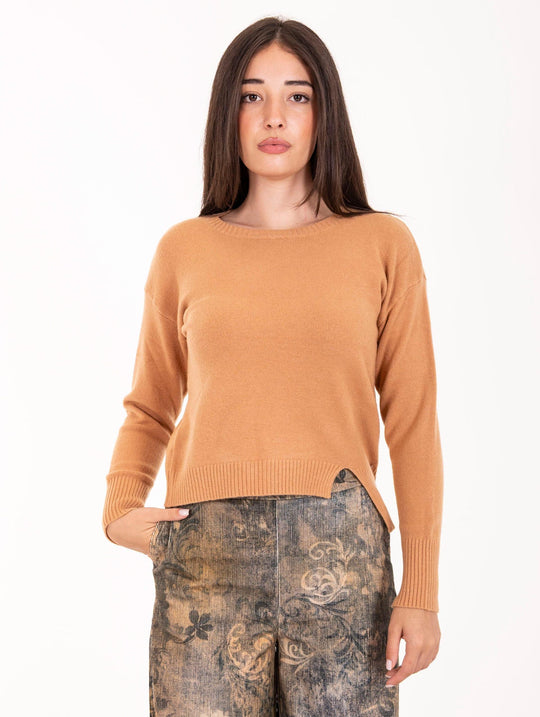 White Wise Crew Neck Sweater with Side Slit in Camel Wool and Viscose