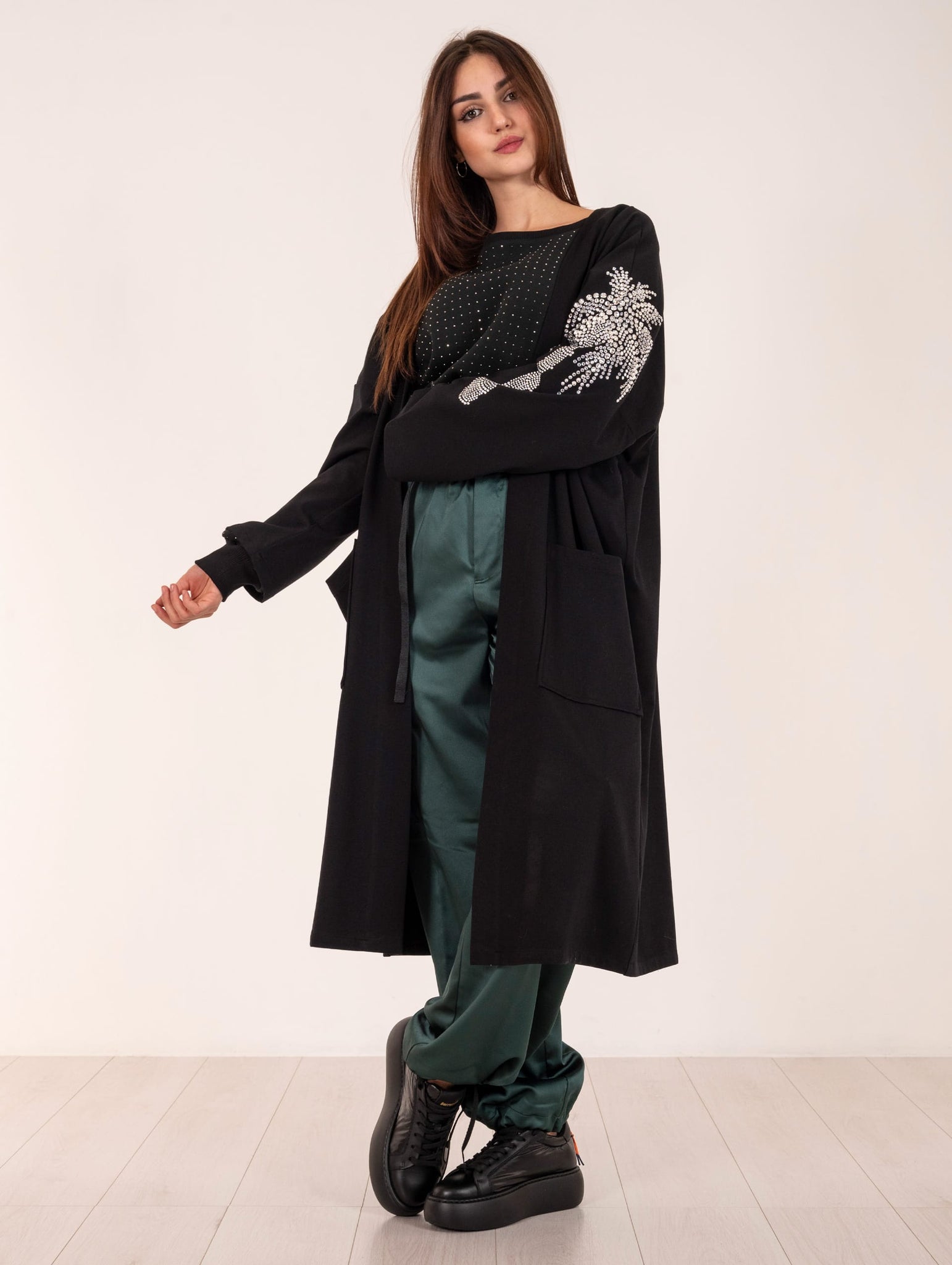 Kimono Brand Unique con Strass Nero