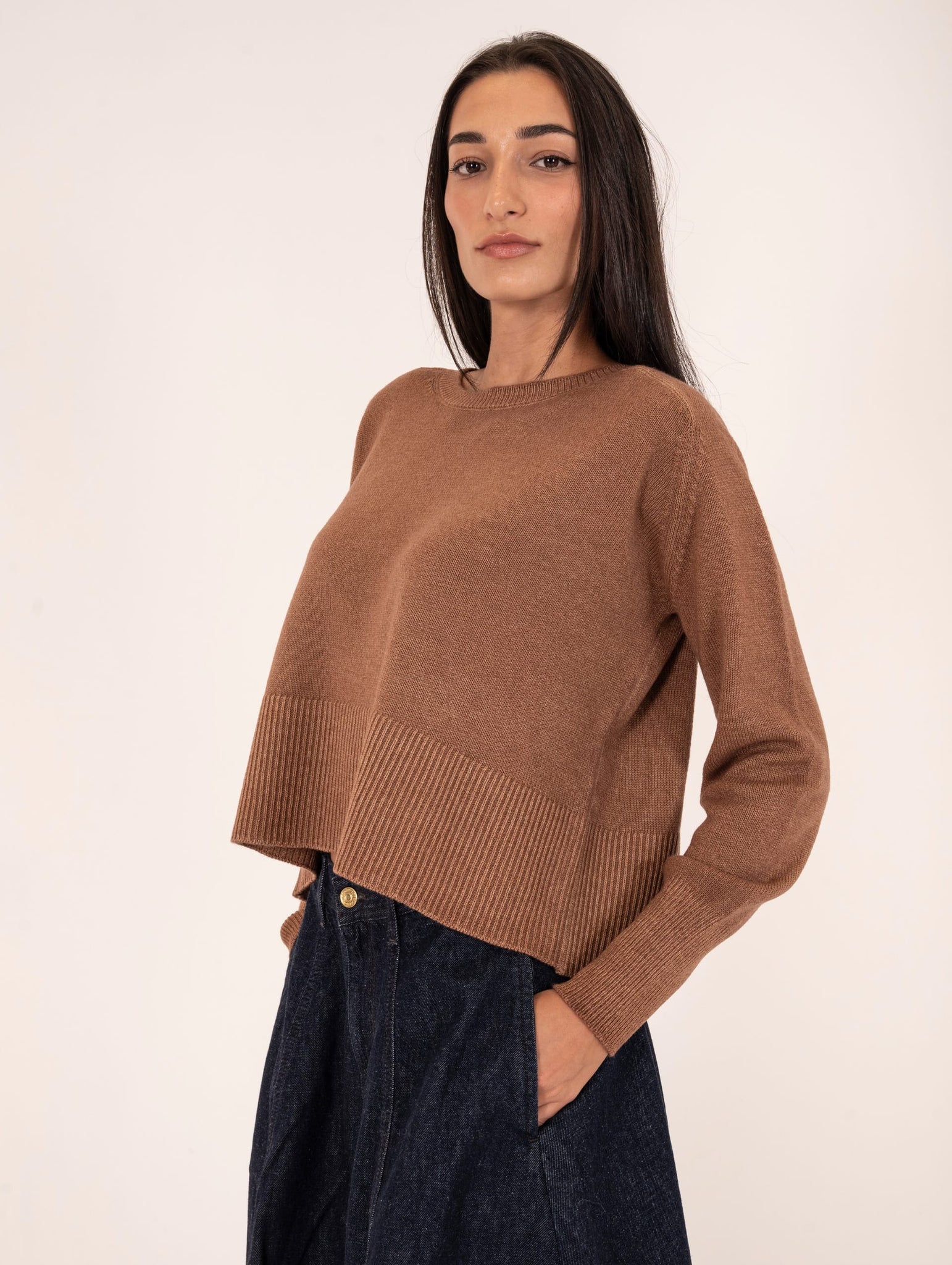 Maglia Boxy Base in Lana e Cashmere Biscotto