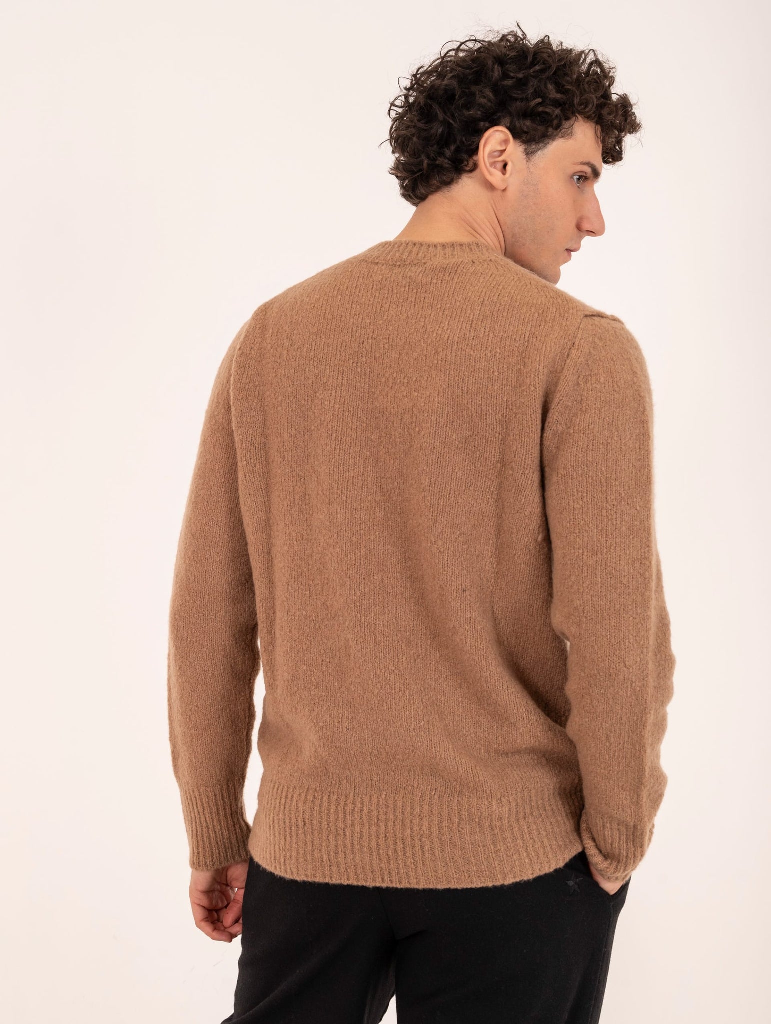 Maglia Girocollo Covert in Lana e Cashmere Bouclè Cammello