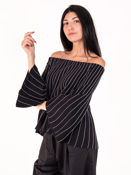 Maglia Liviana Conti Plissè Bicolor Nero e Bianco
