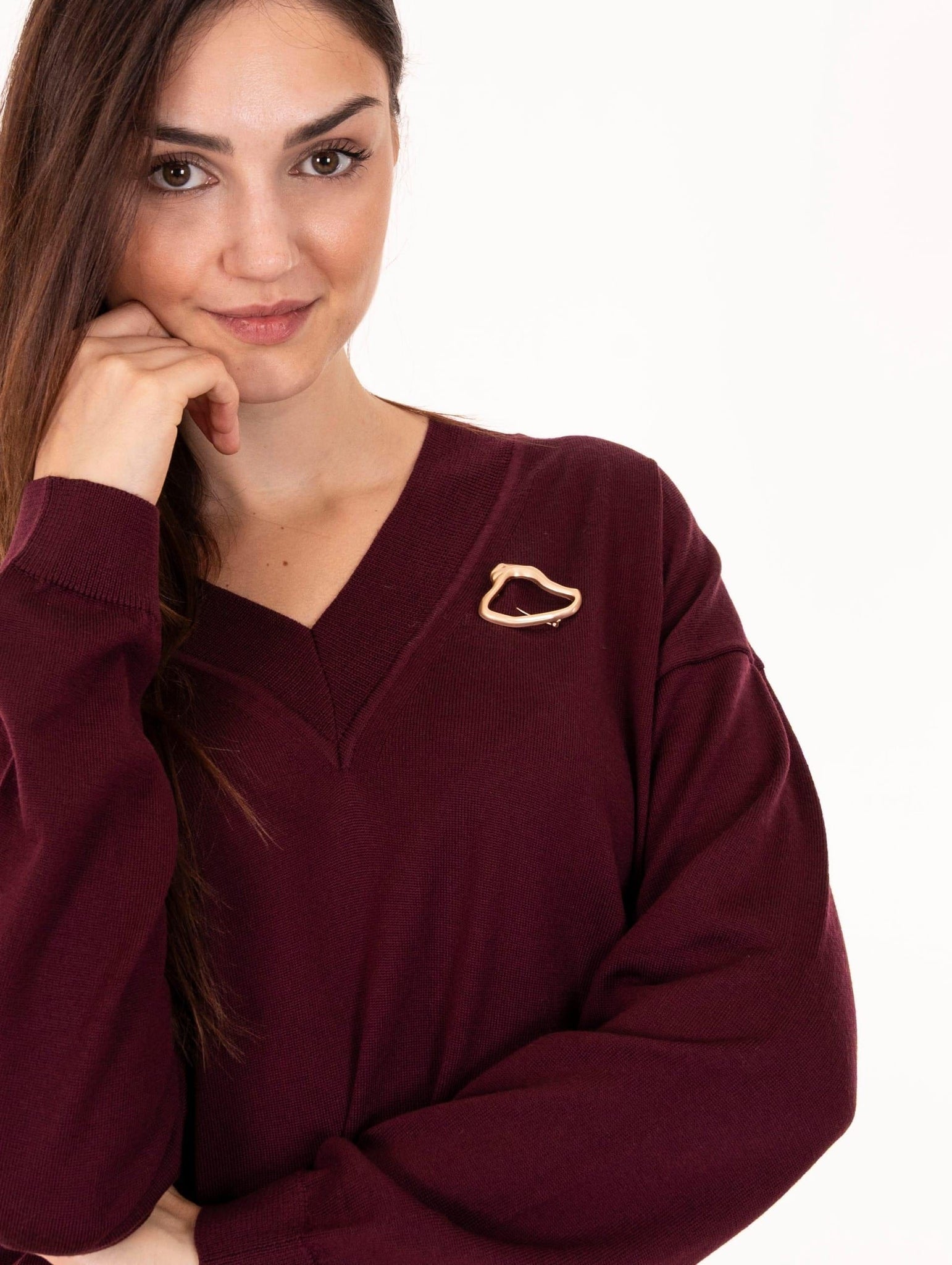 Maglia V Alpha Studio in Pura Lana Bordeaux