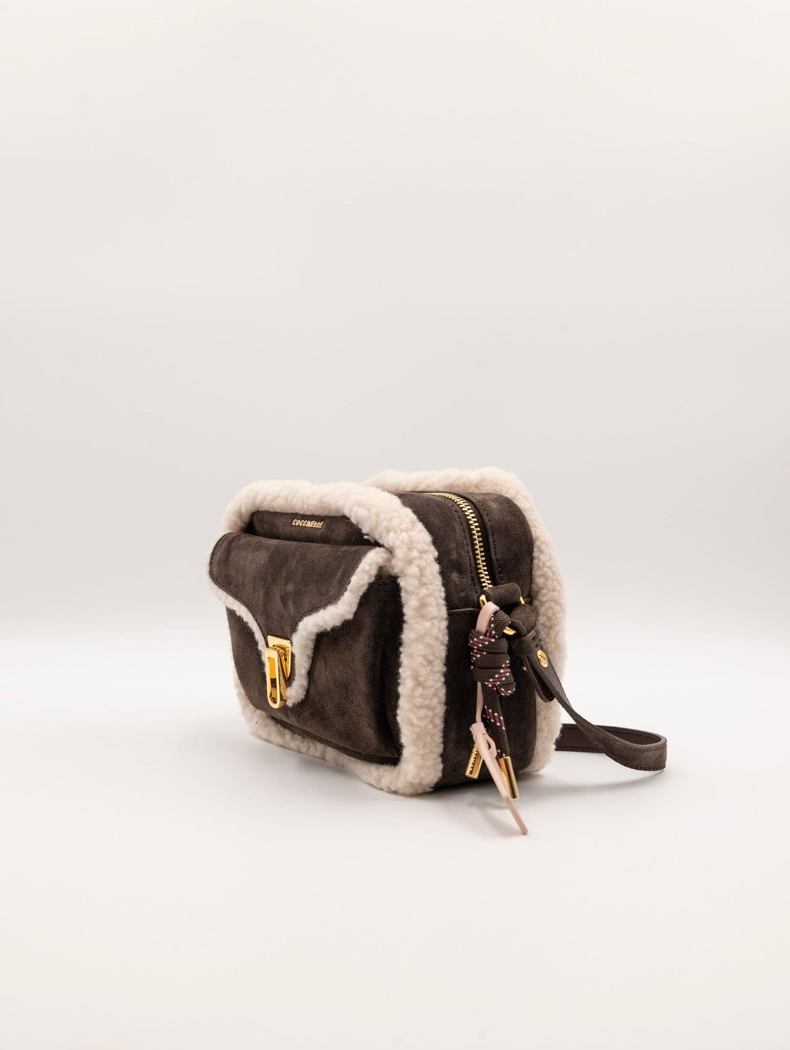 Mini Bag Coccinelle Beat in Camoscio ed Eco Shearling Testa di Moro