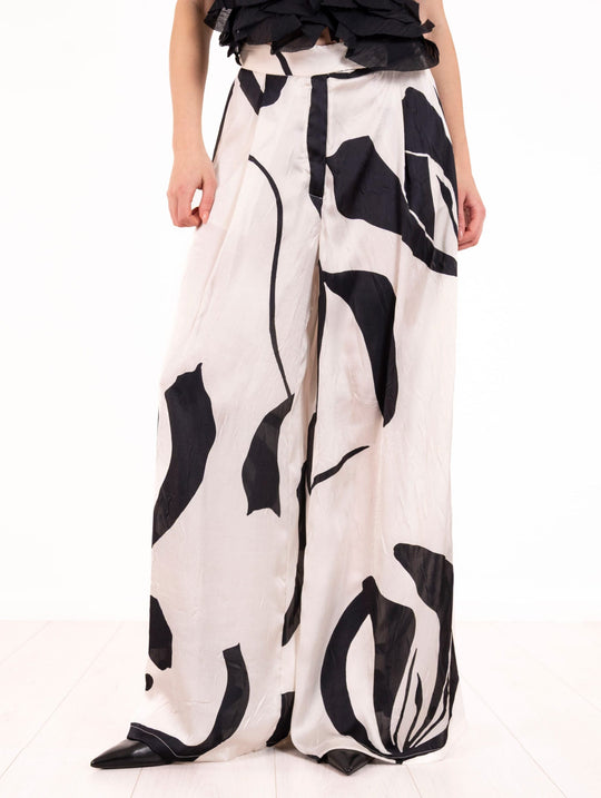 Alpha Studio Pants in Ivory and Black Pattern