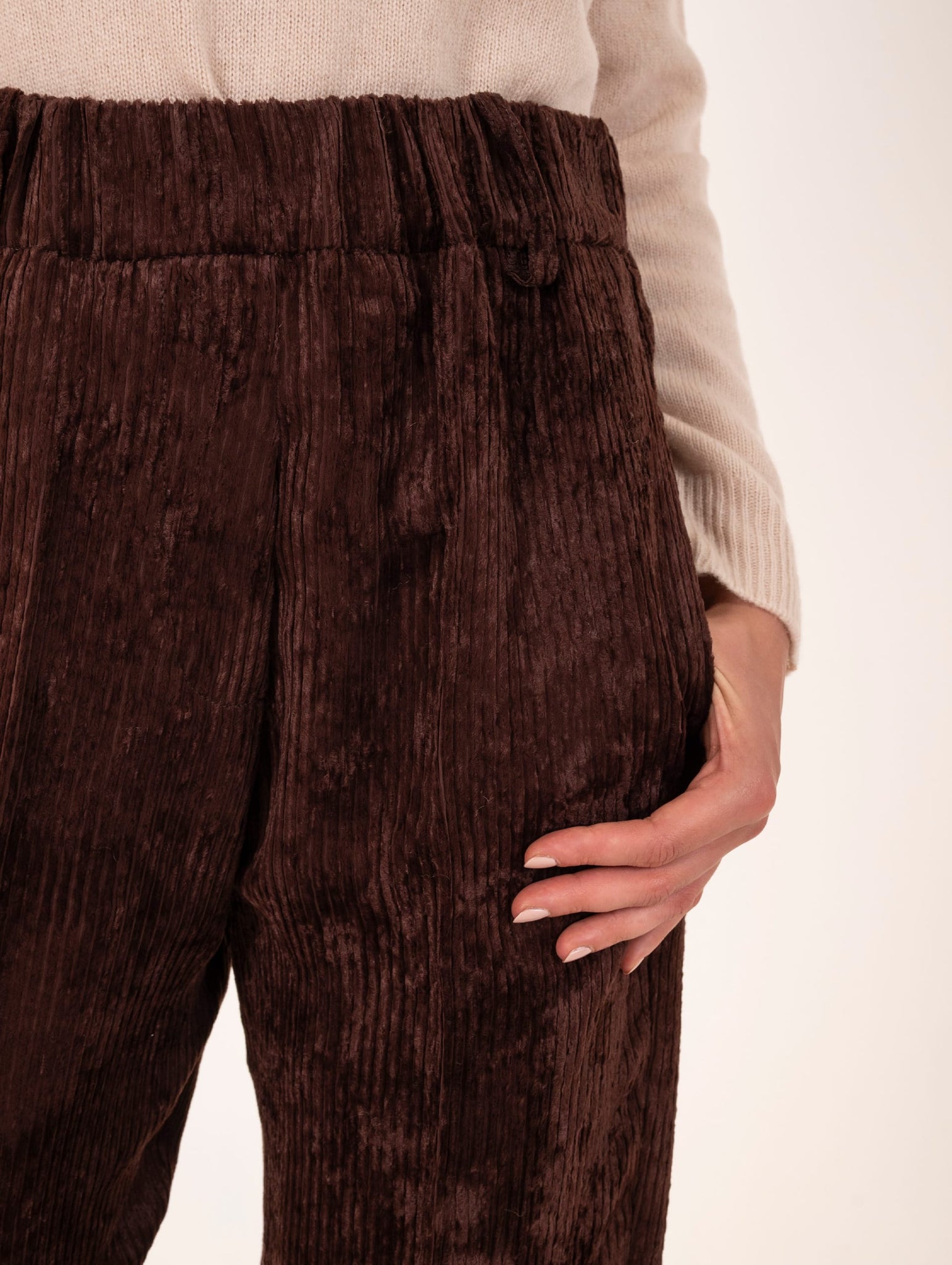 Pantalone Alysi in Velluto a Coste Cioccolato