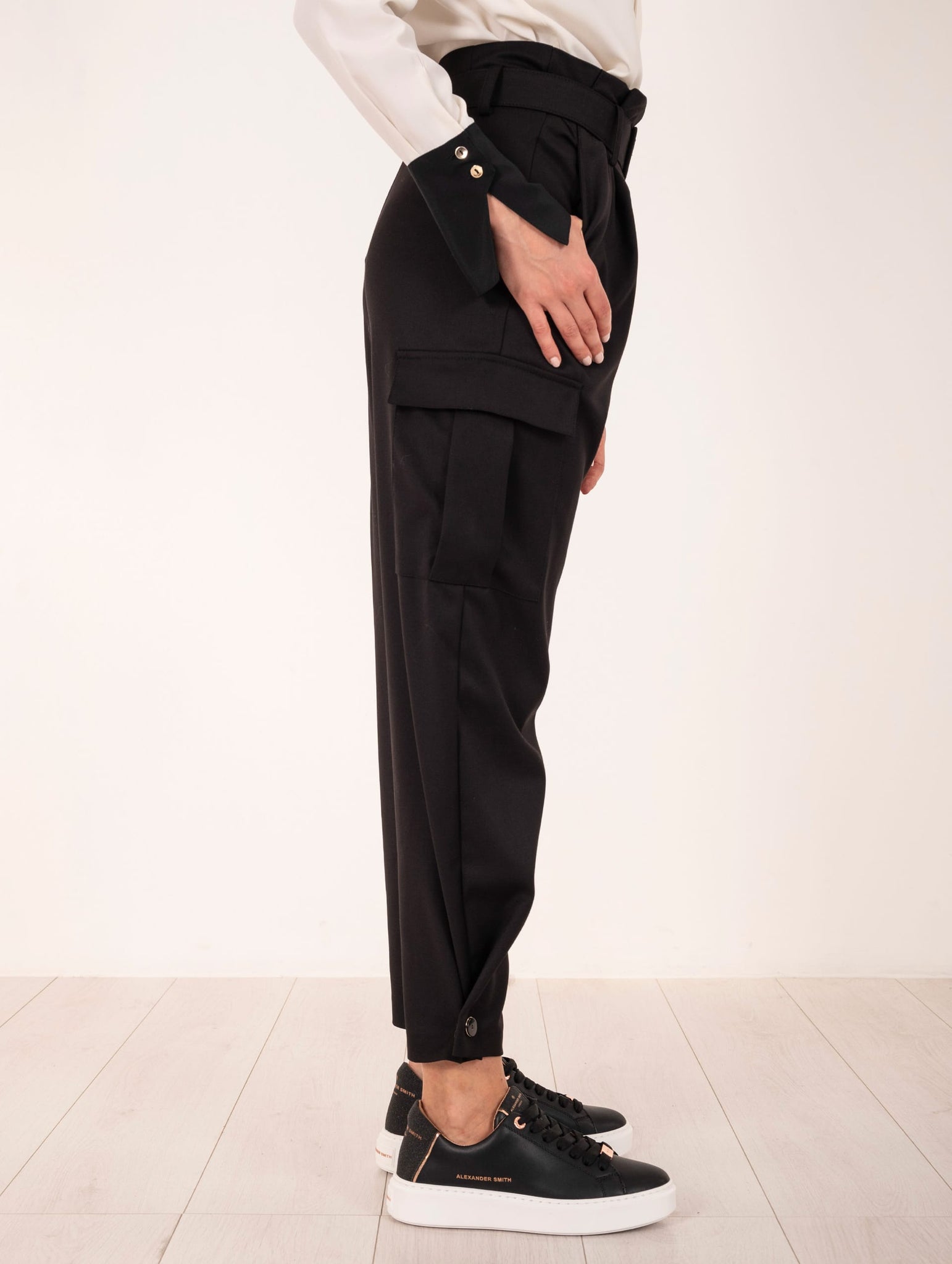 Pantalone Cargo Simona Corsellini in Viscosa Nero