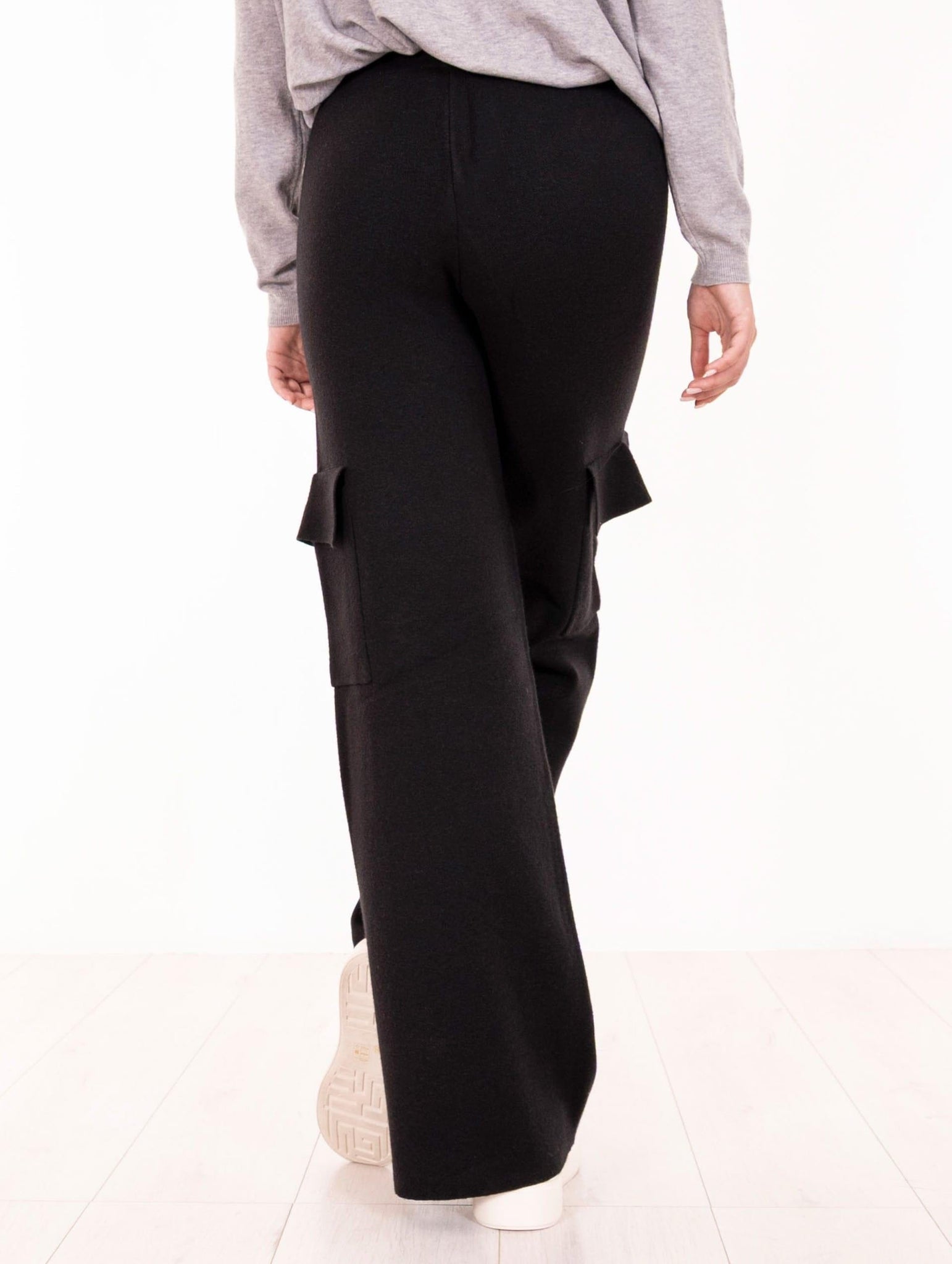 Pantalone Cargo White Wise in Viscosa Nero