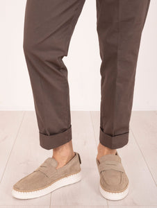 Pantalone Chino Re-Hash Santos in Cotone Fango