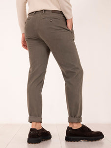 Pantalone Re-Hash in Cotone e Lyocell Piquet Oliva