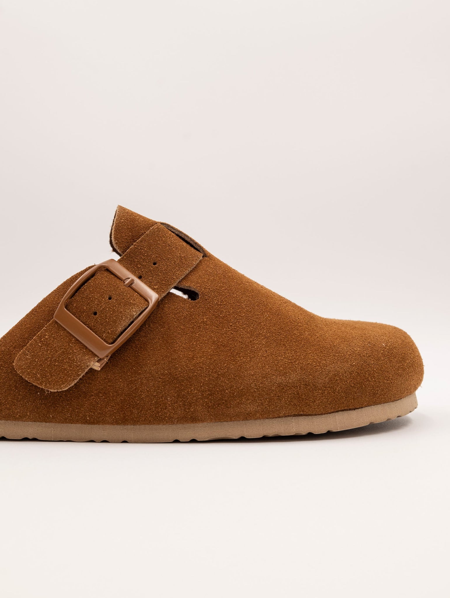 Sabot Colors of California in Suede Tabacco