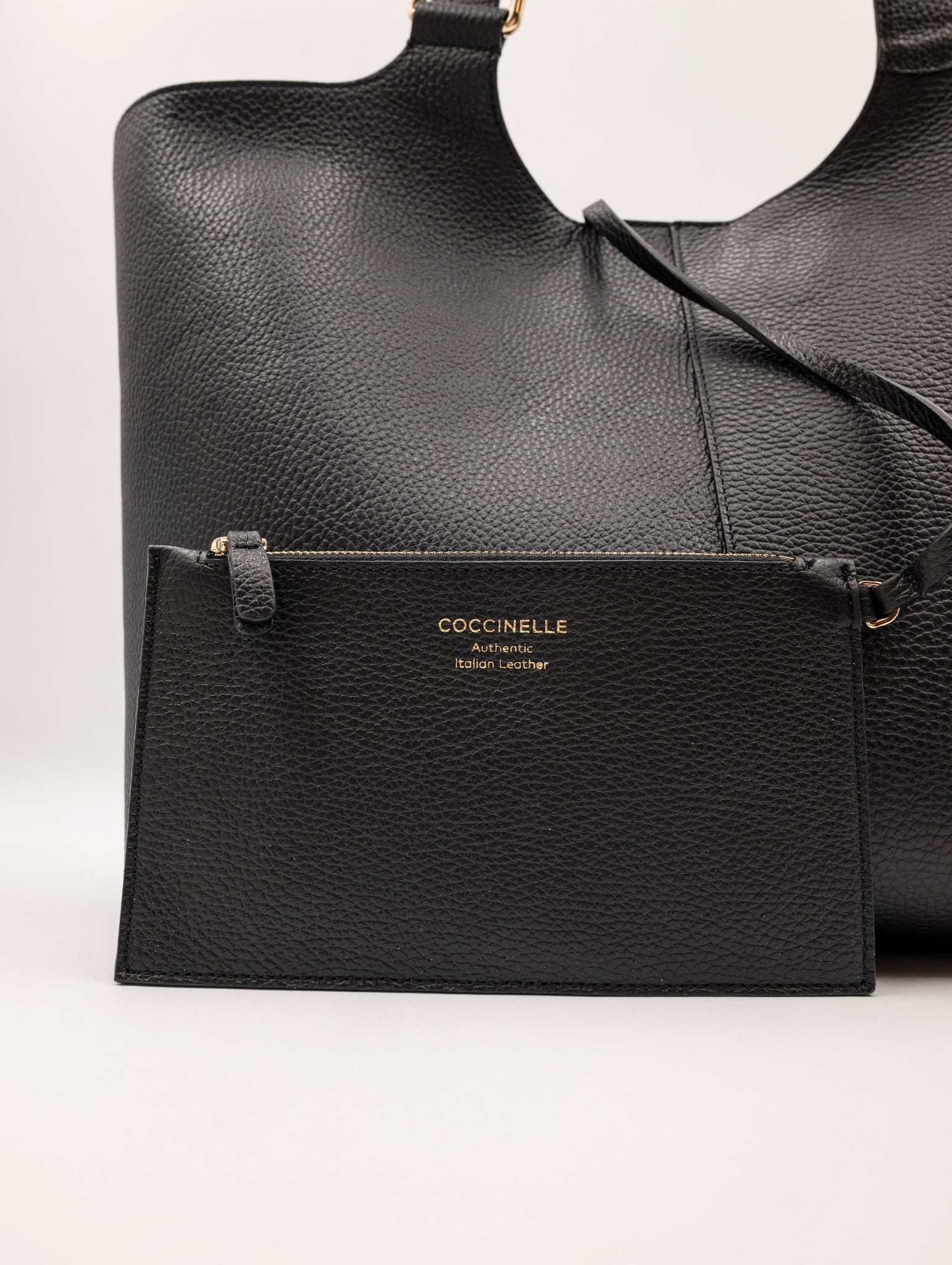 Shopping Bag Coccinelle Brume in Pelle Martellata Nera