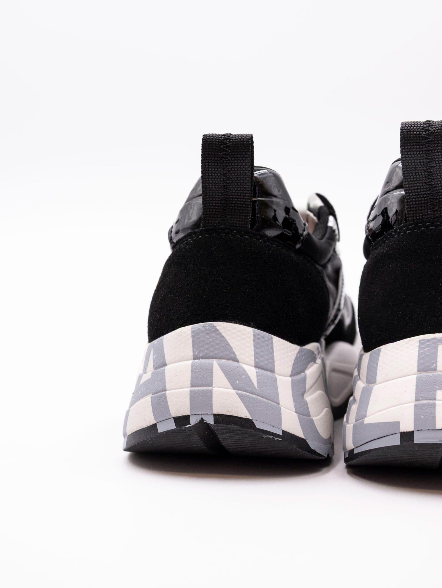 Sneakers Club Voile Blanche in Suede e Nylon Nera