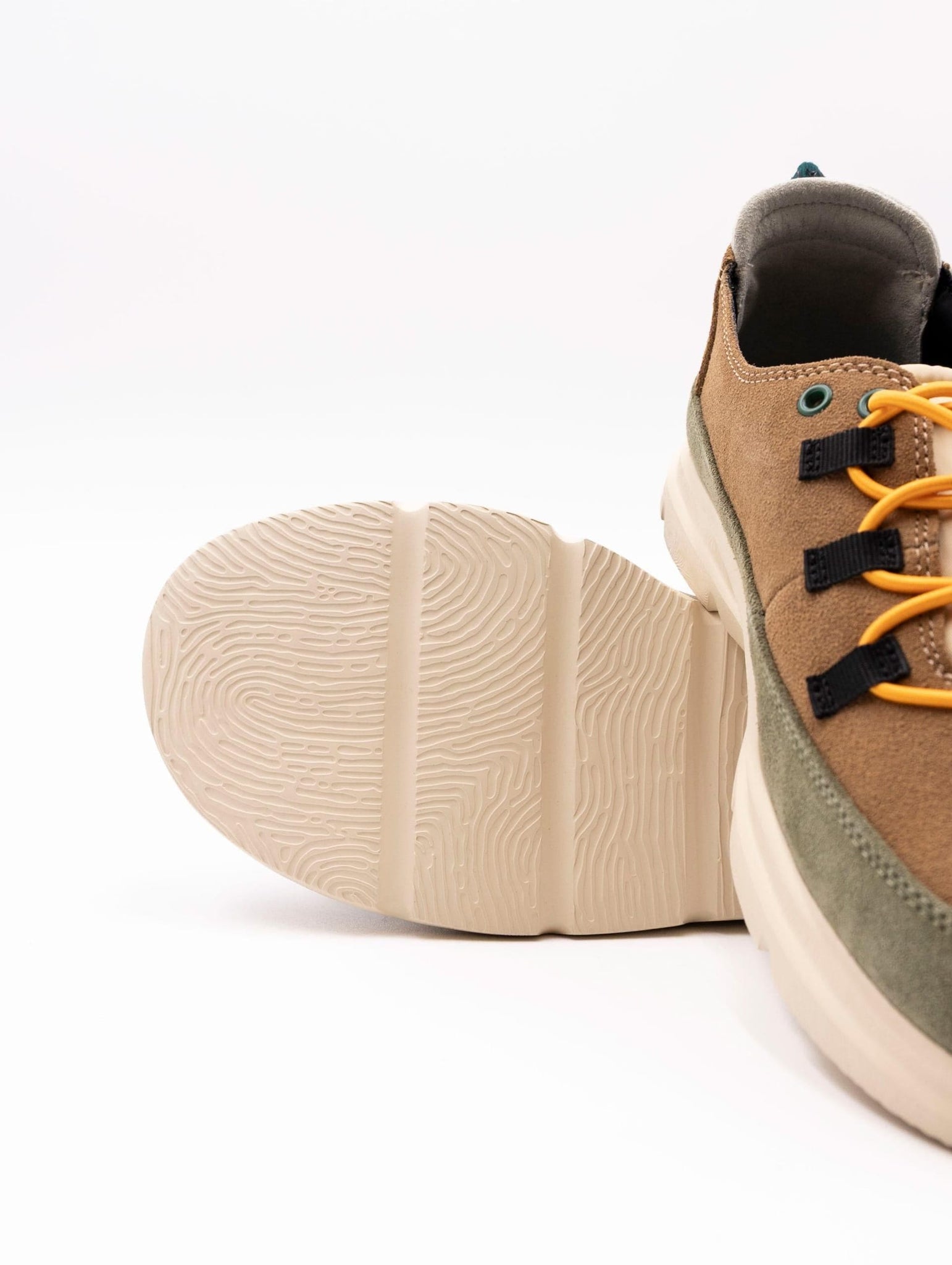Sneakers CNR in Suede Marrone e Militare