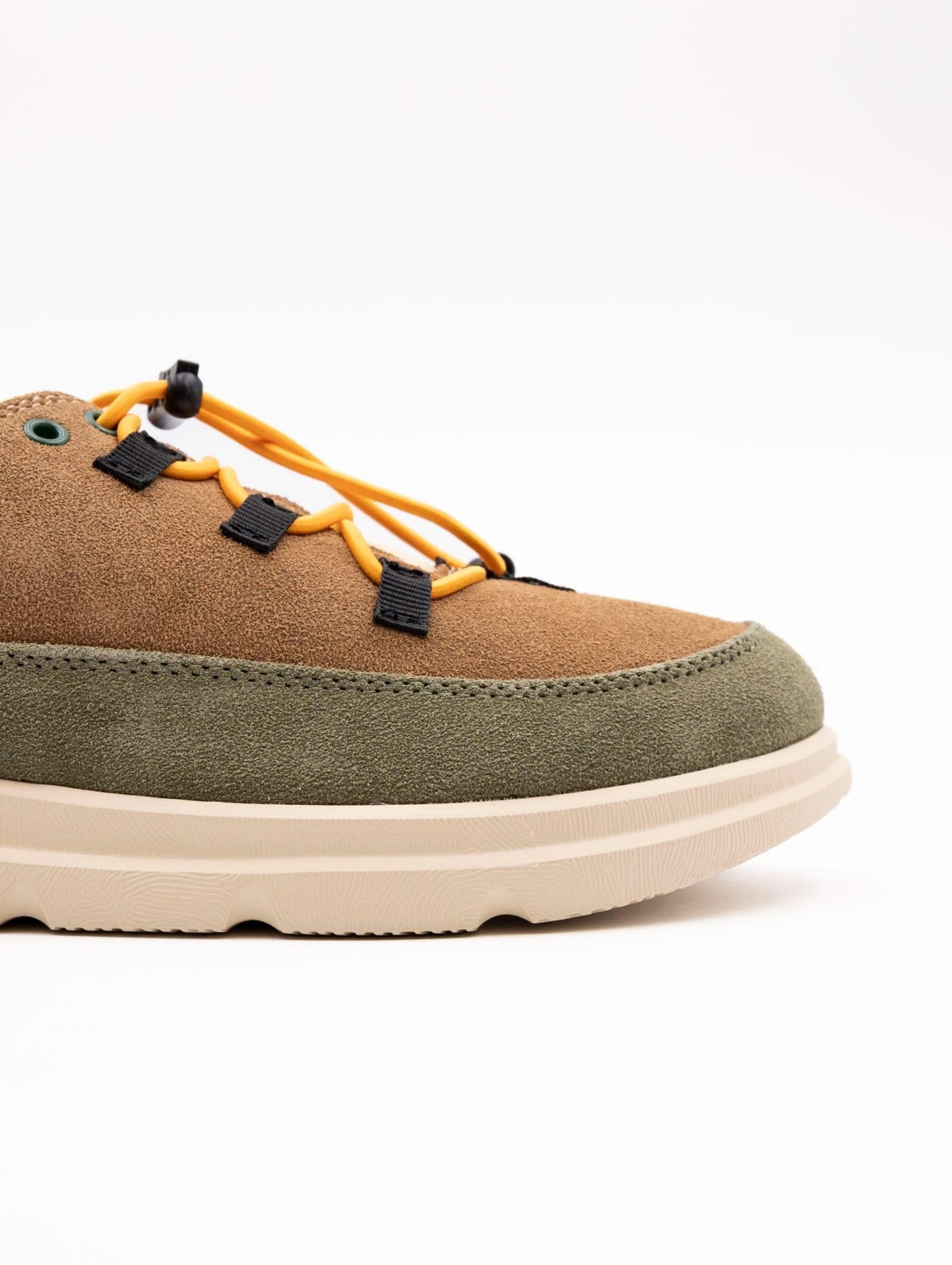 Sneakers CNR in Suede Marrone e Militare