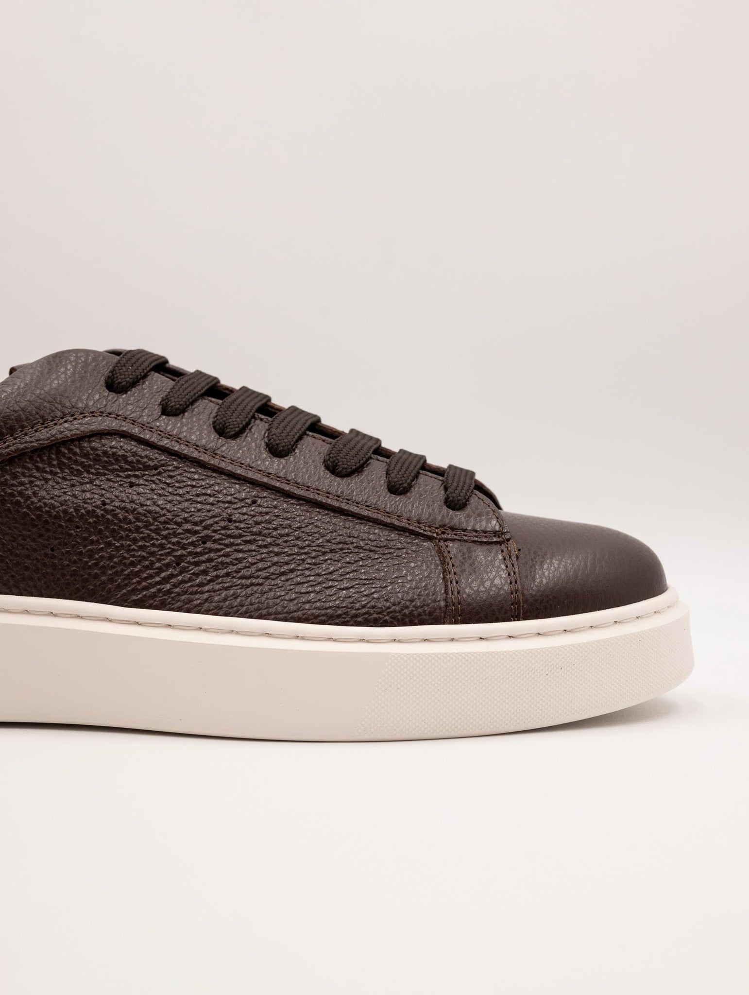 Sneakers Doucal's in Pelle Bottolata Marrone