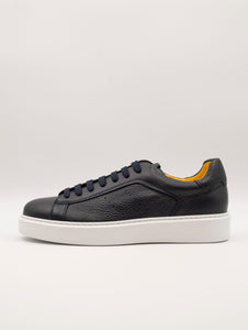 Sneakers Doucal's in Pelle Bottolata Notte