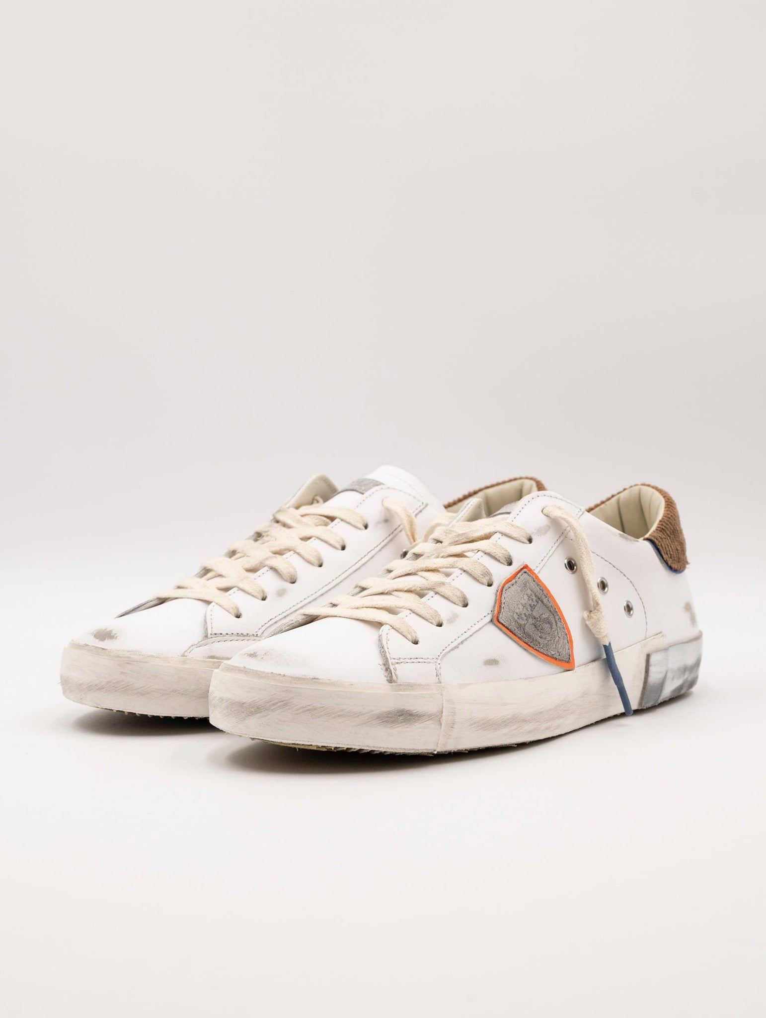 Sneakers Philippe Model Prsx Low Man In Pelle e Tessuto Bianca e Tabacco