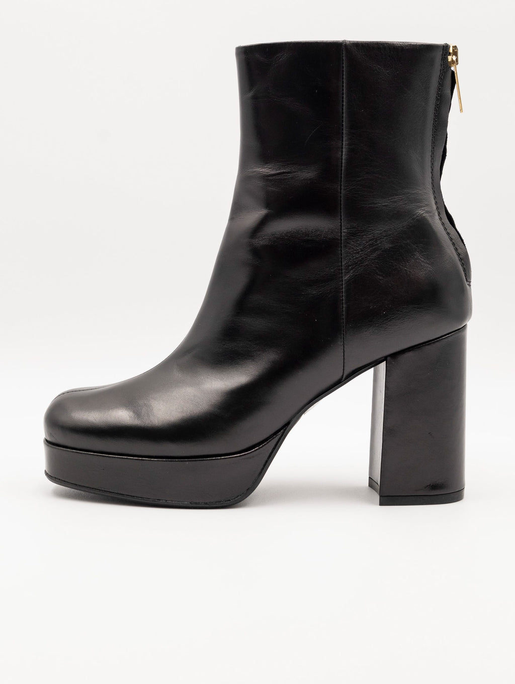 Carmens Charlize Ankle Boot in Black Leather | Four Stroke