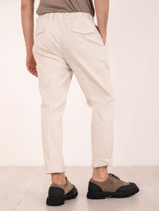 Pantalone Chino Devore in Raso di Cotone Superpima Latte
