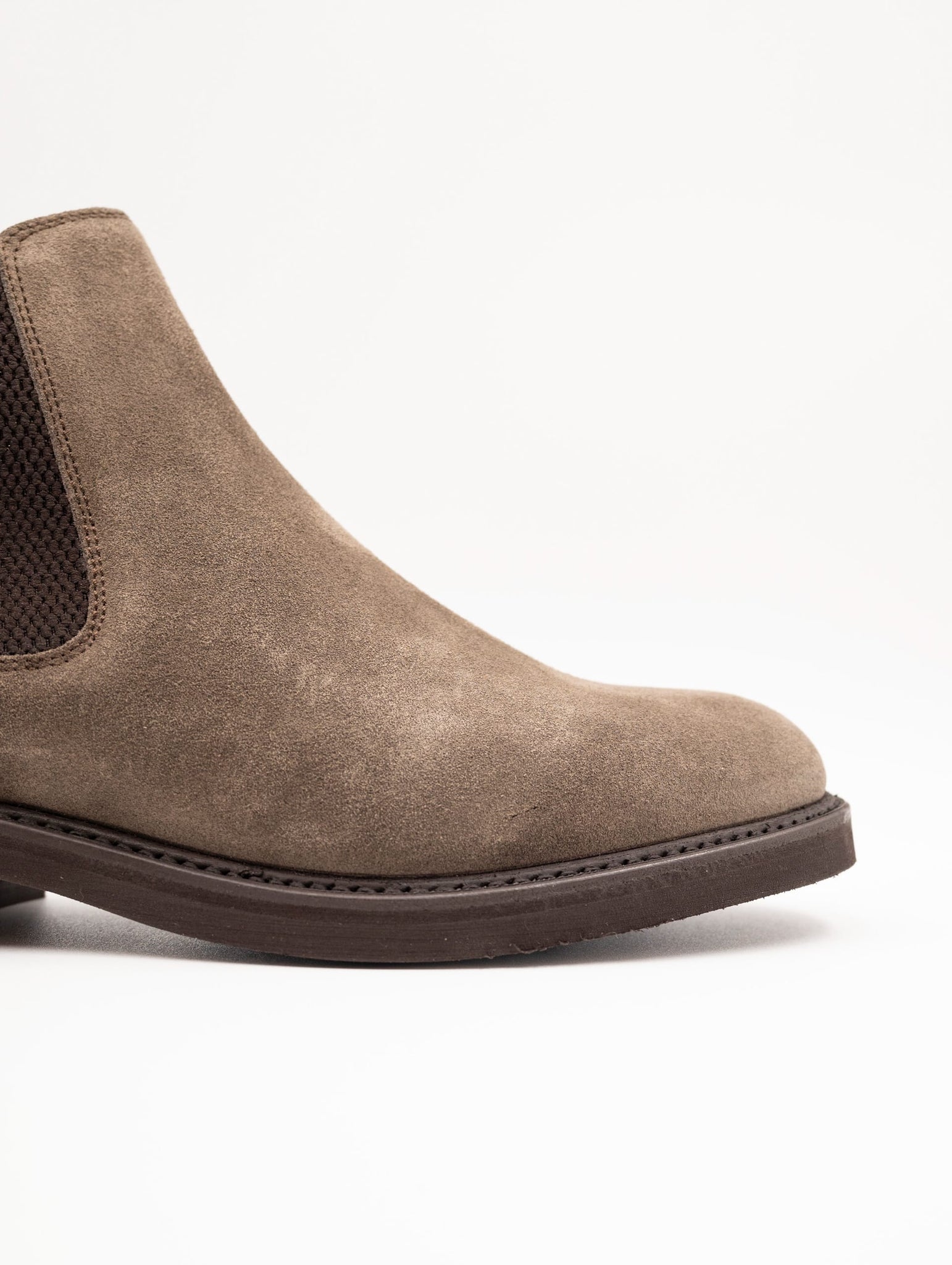 Beatles Berwick 1707 in Suede Tortora