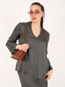 Blusa Alpha Studio a V in Viscosa Verde Salvia