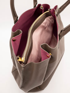 Borsa Coccinelle Soft Wear in Pelle Martellata Double Caffè e Rosa