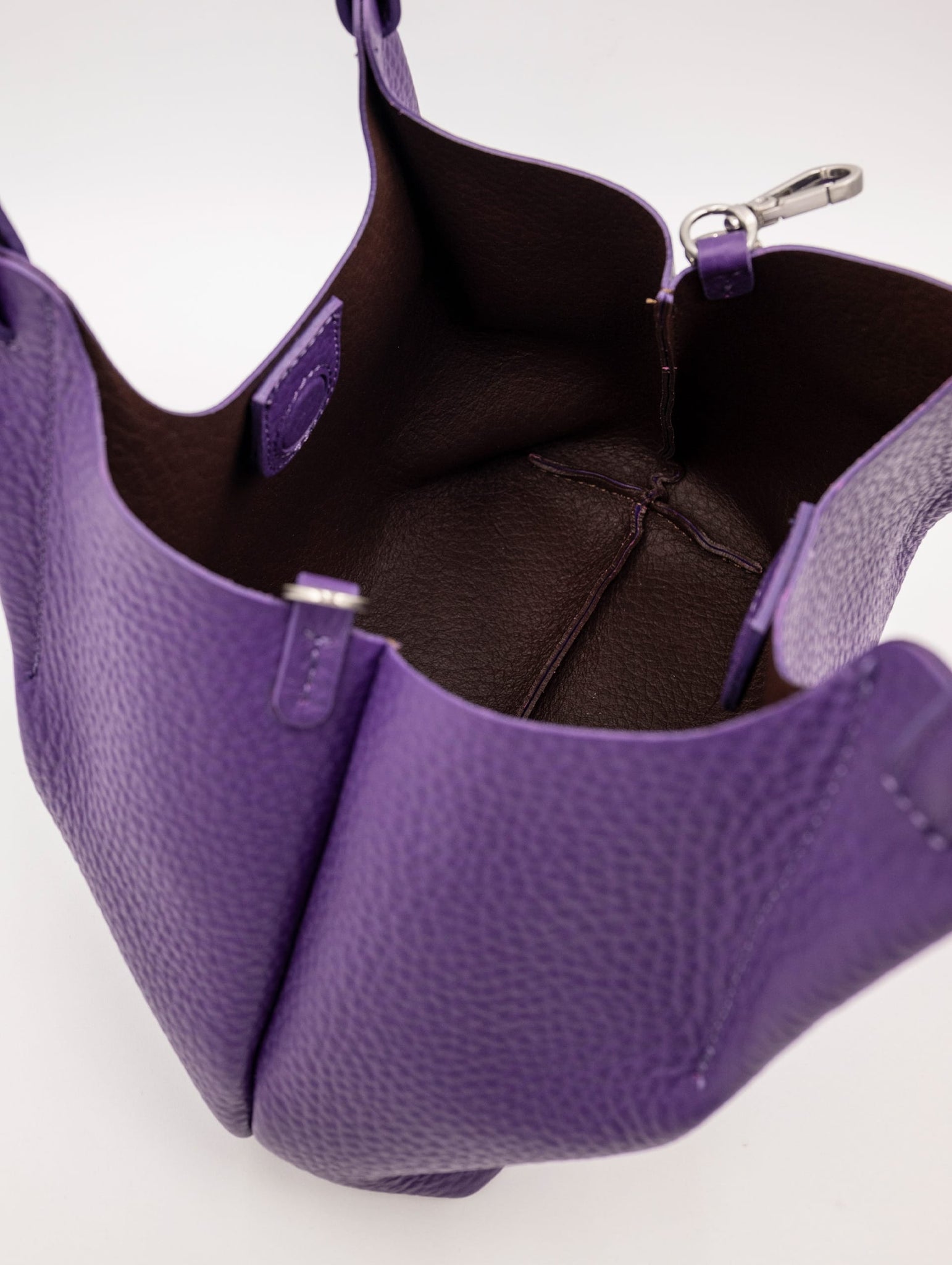 Borsa Dua Gianni Chiarini in Pelle Martellata Viola