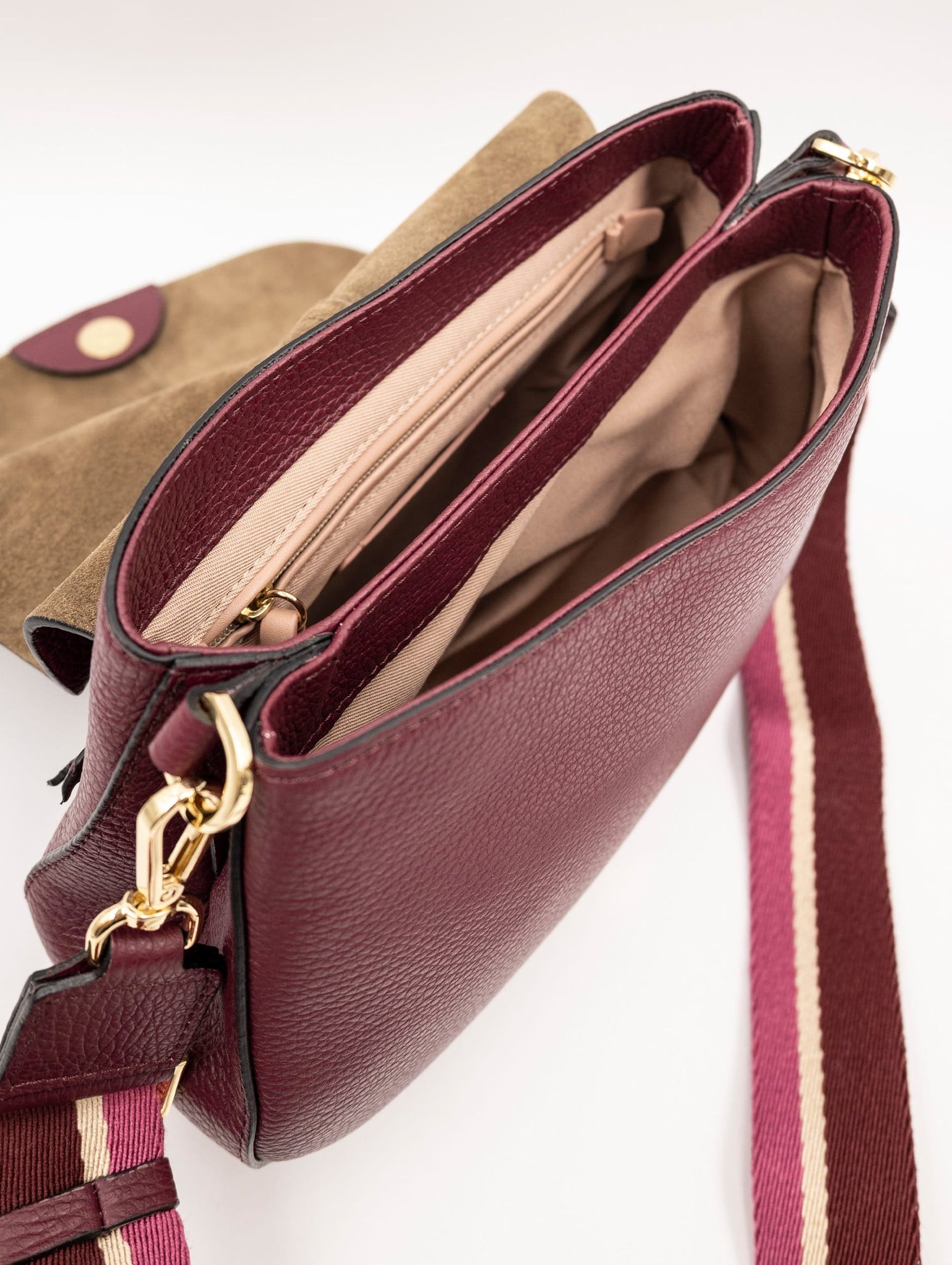 Borsa Gianni Chiarini Helena Round in Pelle Martellata Bordeaux