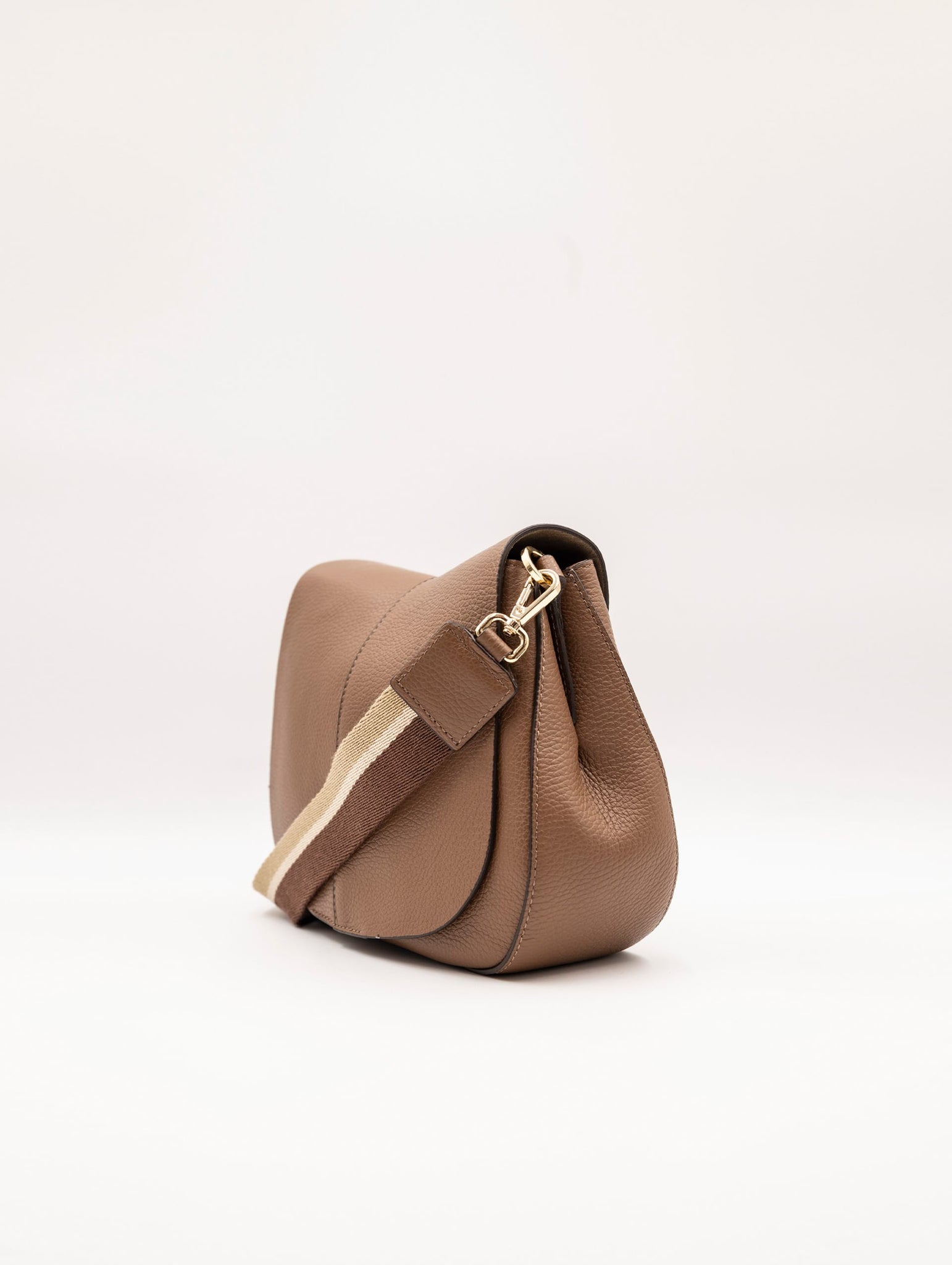 Borsa Gianni Chiarini Helena Round in Pelle Martellata Castoro