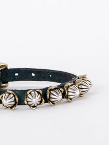 Bracciale Campomaggi con Borchie Fiore in Pelle Verde