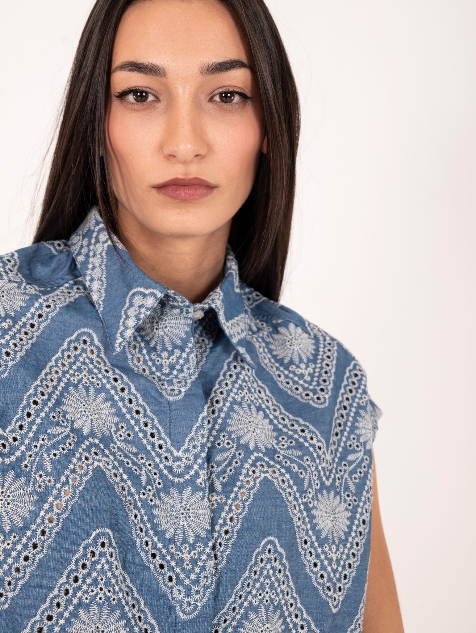 Camicia Yani Roy Roger's in Chambray con Ricami