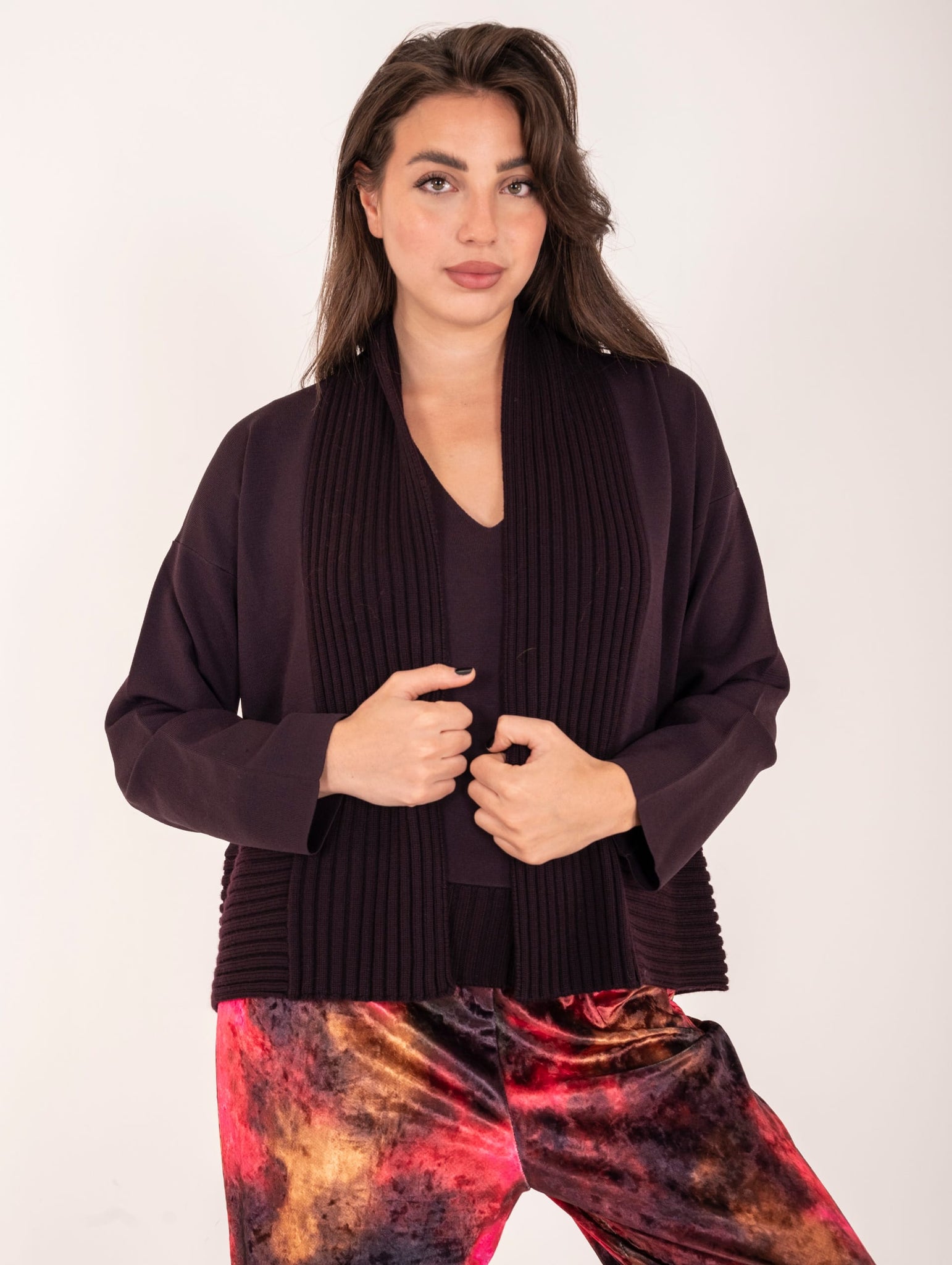 Cardigan Alpha Sudio Bimaterico in Viscosa e Lana Prugna