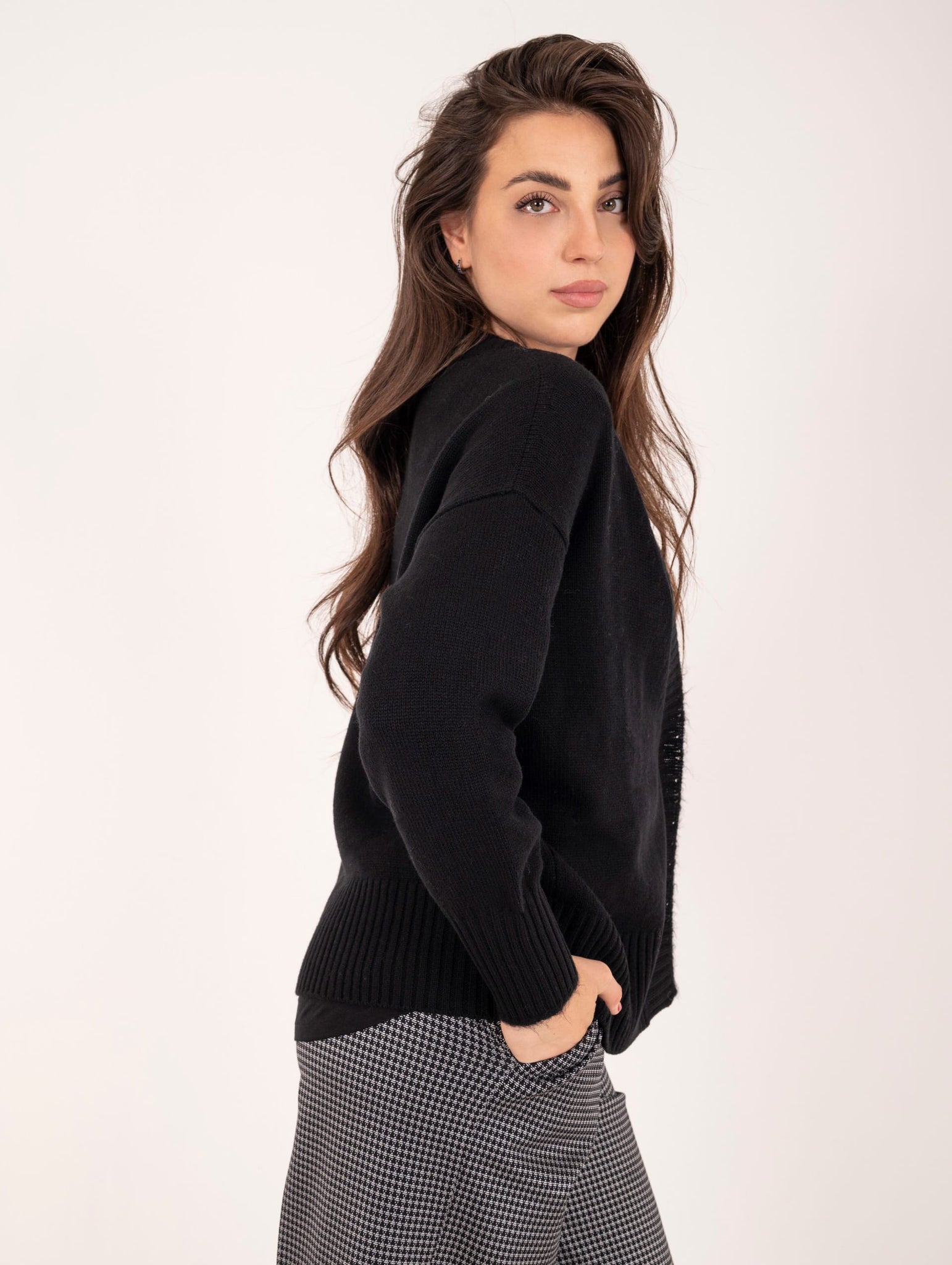 Cardigan Anneclaire il Lana e Cashmere Nero