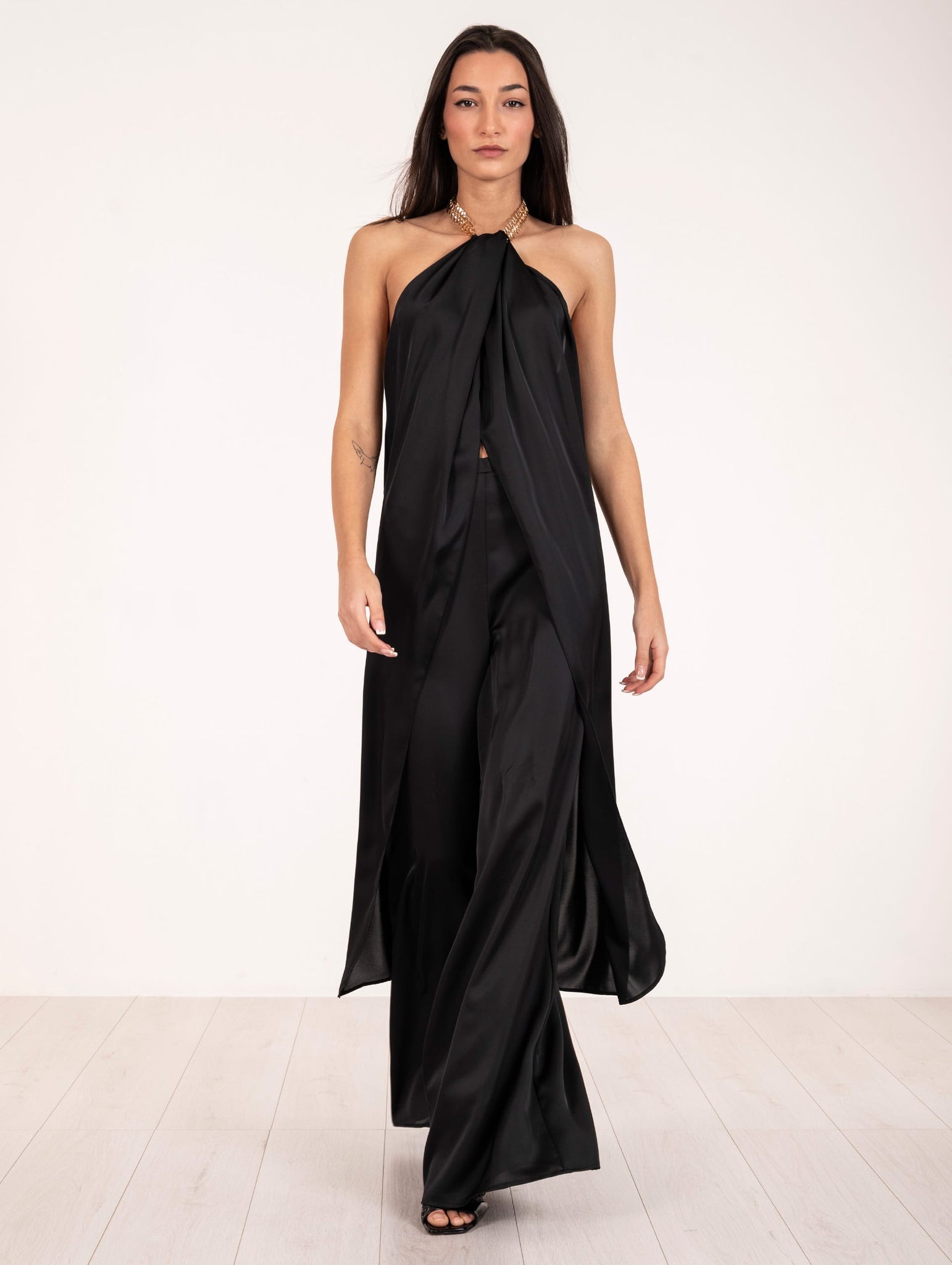 Completo Simona Corsellini in Satin Nero