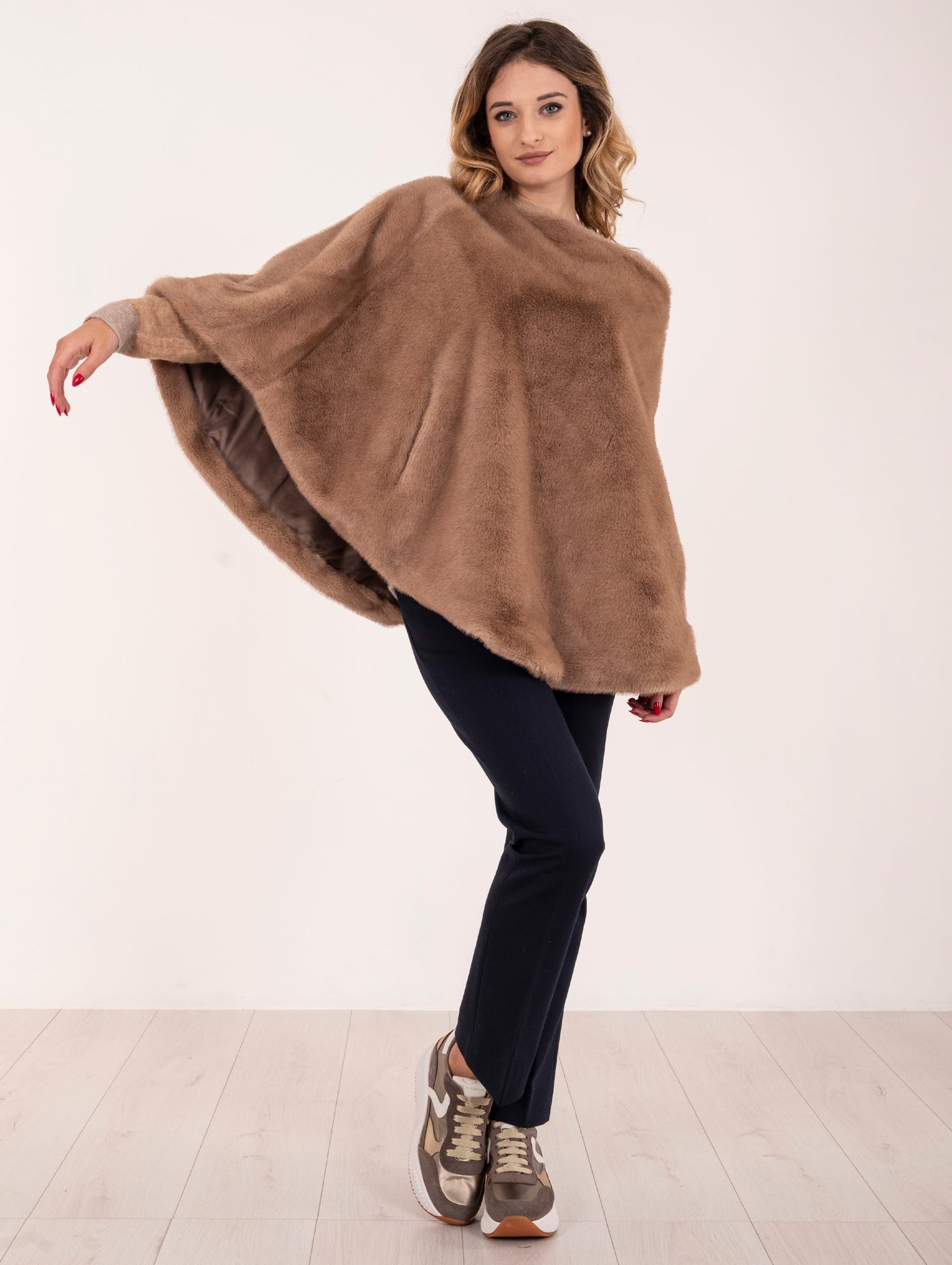 Eco Poncho Leon & Loulou Beige