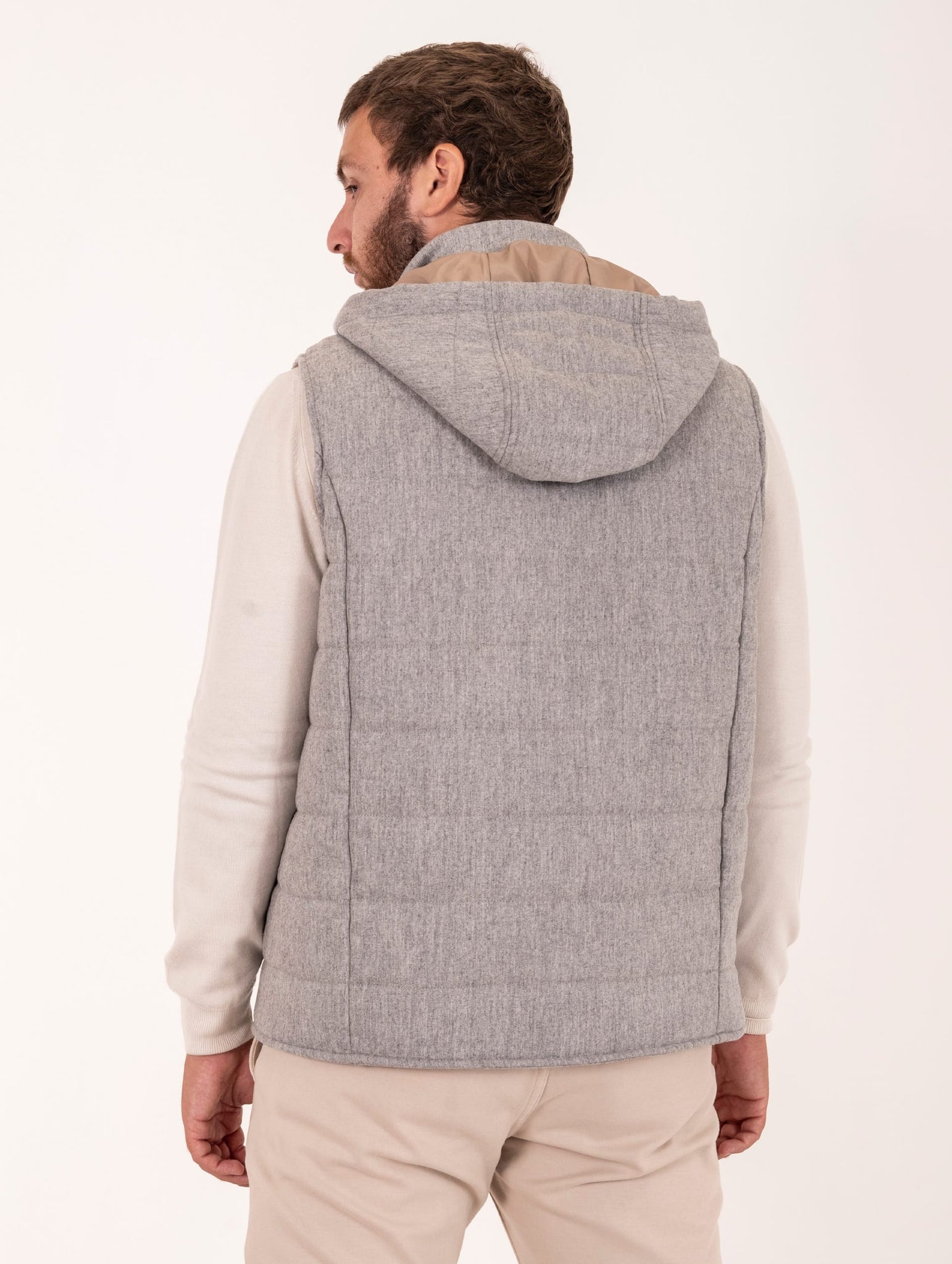 Gilet Eeleventy Milano Platinum con Cappuccio in Lana e Cashmere Grigio