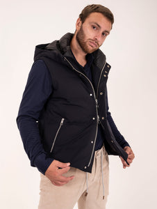 Gilet Montecore con Cappuccio in Tessuto Tecnico Nero